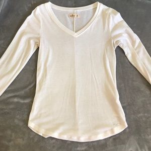 Off white Hollister long sleeve v-neck